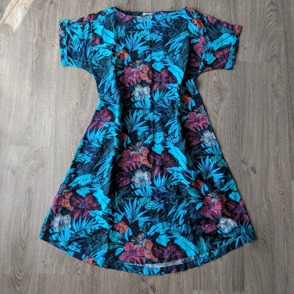 LOFT Tropical Floral Short Sleeve Dress NWOT